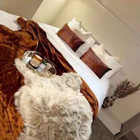 Apartment Citrine - The Headrow, Leeds *